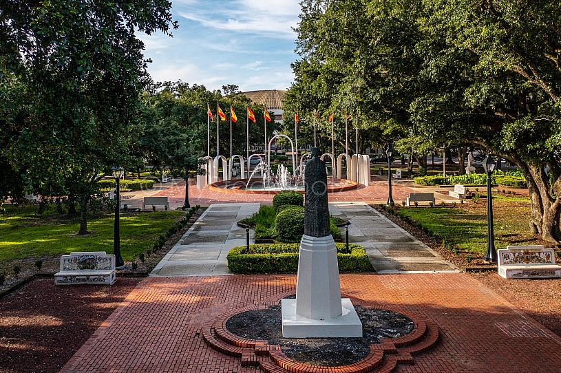 Spanish Plaza Spanish Plaza