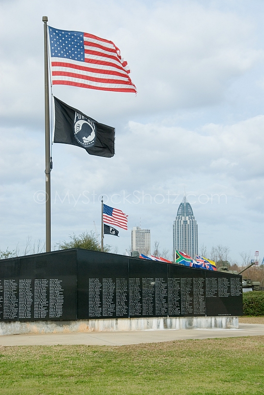 Vietnam War Memorial - Battleship Park