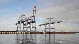 ortOfMobile_SteelTerminal