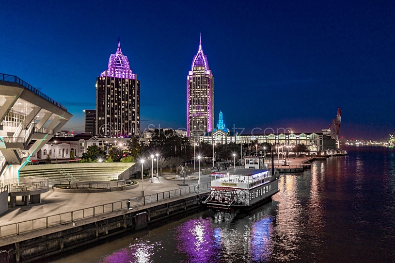 Perdido Queen at Cooper Riverside Park