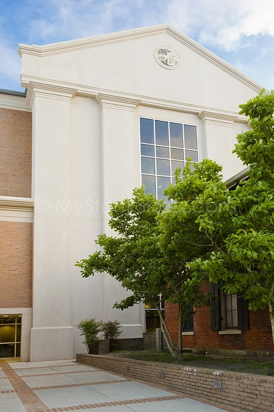 Mobile County Complex