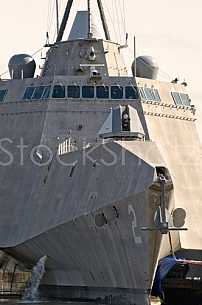 Navy LCS Independence Leaving shipbuilder Austal March 2010