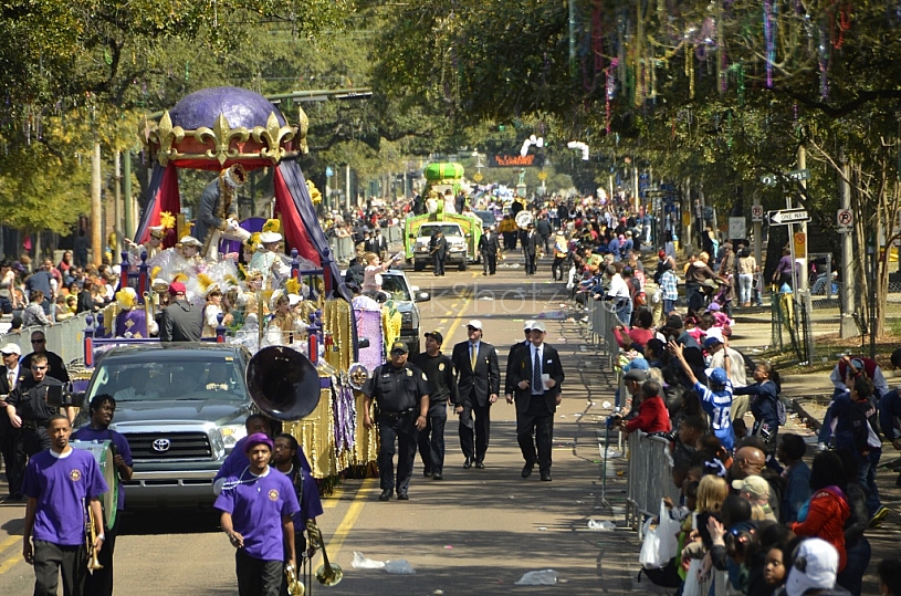 Floral Parade at Mardi Gras 2011