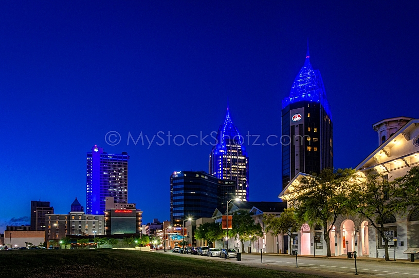 Mobile Skyline in Blue