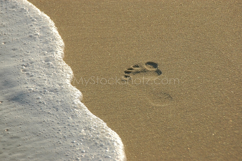 Footprint in the sand