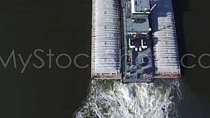 Tug-MultipleBarges-MobileRiver2