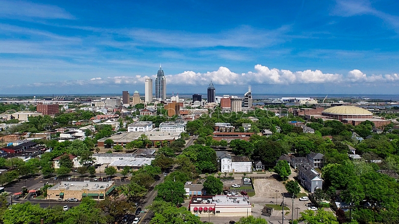 Mobile Skyline - Looking east