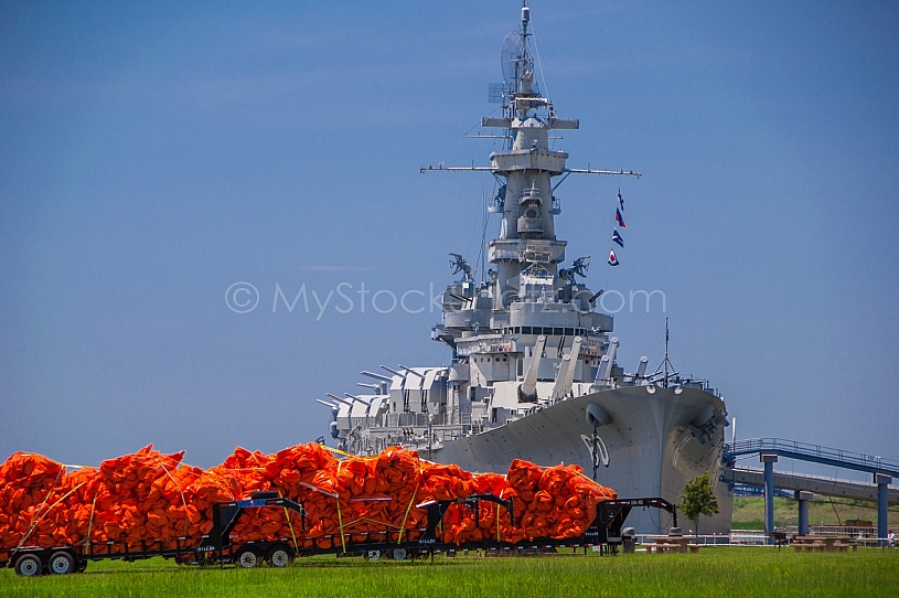 Boom staging at Mobile Bay
