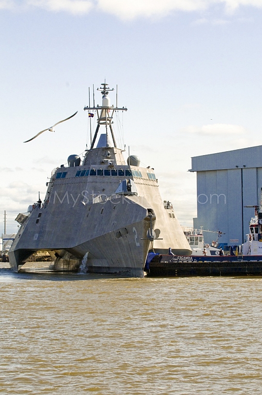 Navy LCS Independence Leaving shipbuilder Austal March 2010