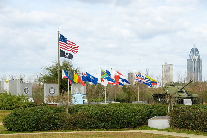 Korean War Memorial - Battleship Park