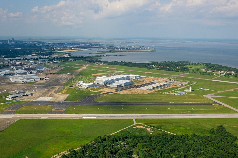  Airbus Assembly LIne Mobile - 2015 July 26