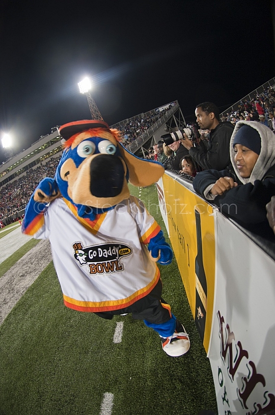 Godaddy.com Bowl 2011