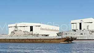 Barge and Tug Austal 336