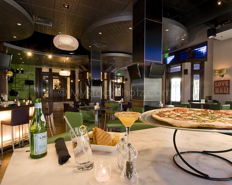 Joe Cain Cafe at the Battlehouse Hotel