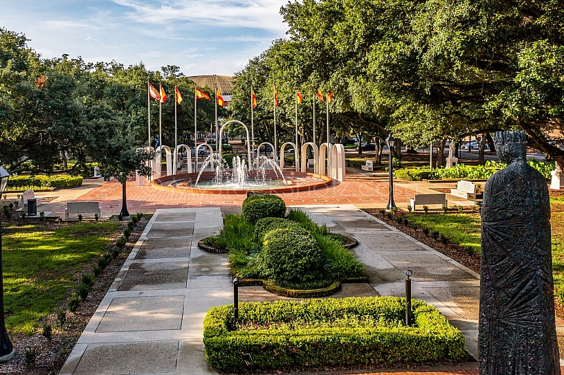 Spanish Plaza Spanish Plaza