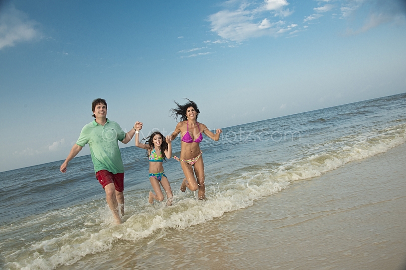 Gulf Shores Family on Beach Gulf Shores Family on Beach