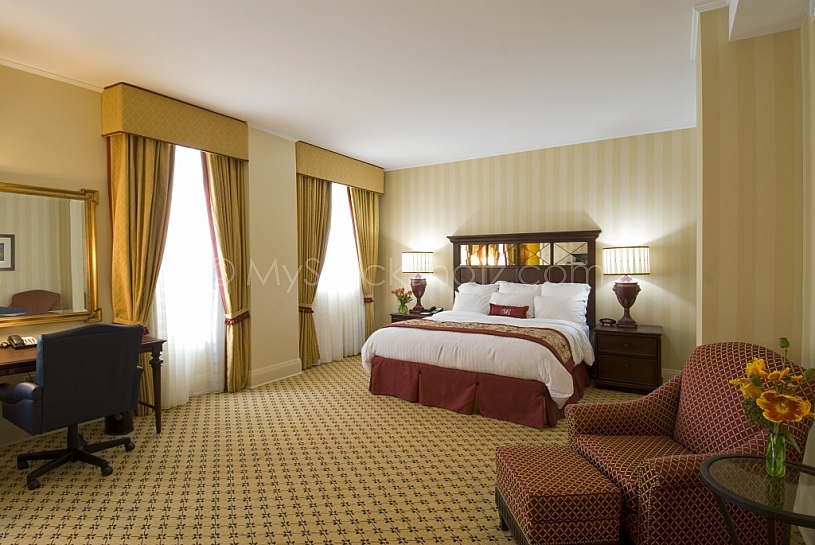 Rooms at the Battle House Hotel - Mobile, Alabama