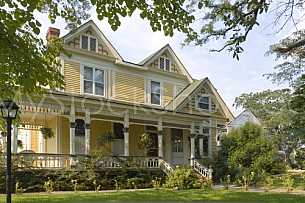 Berney Fly House - Bed & Breakfast