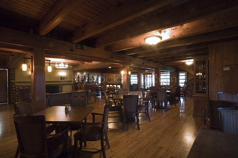 Lakewood Golf Clubhouse