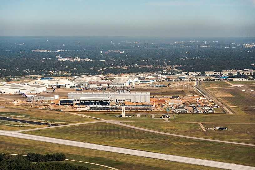 Airbus Assembly Line Mobile - October 2014