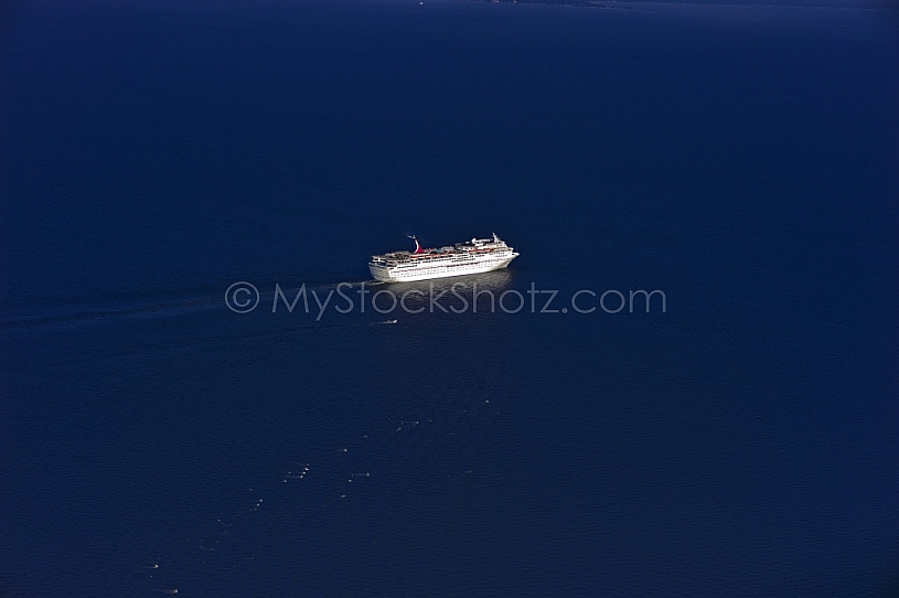 Carnival Elation in Mobile Bay
