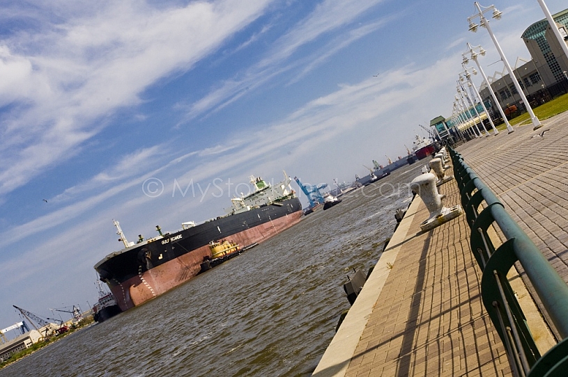Shiipping Industry in Mobile, Alabama