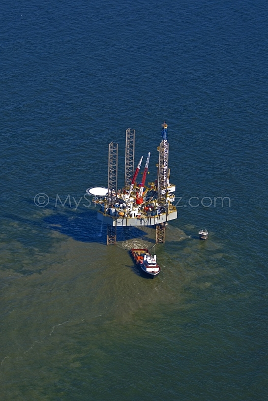 Drilling Rig Gulf of Mexico