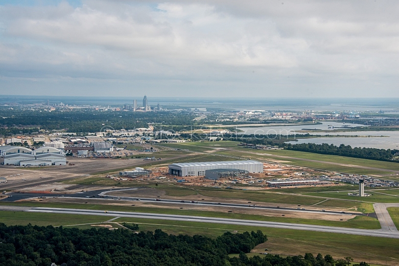 Airbus Assembly Line Mobile - Construction Progress - Sept 25, 2014
