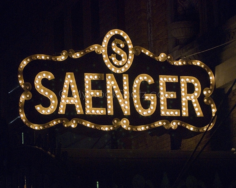 Saenger Theatre sign - Mobile